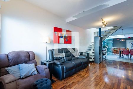 Casa à venda com 3 quartos, 120m² em Campo Belo, São Paulo