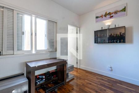 Casa à venda com 3 quartos, 120m² em Campo Belo, São Paulo