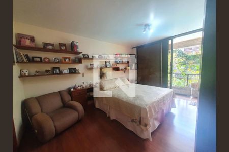 Casa à venda com 4 quartos, 420m² em Jardim Marajoara, São Paulo