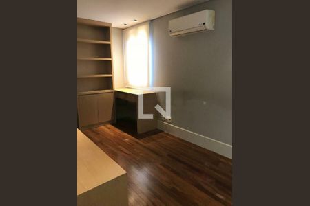 Apartamento à venda com 3 quartos, 210m² em Santo Amaro, São Paulo
