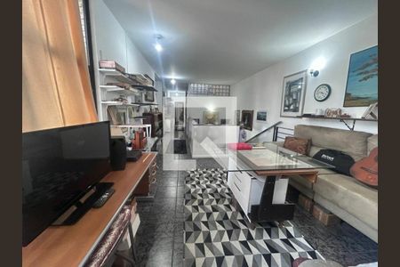 Casa à venda com 5 quartos, 559m² em Vila Tramontano, São Paulo