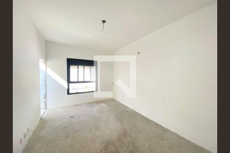 Casa à venda com 4 quartos, 310m² em Jardim Prudência, São Paulo