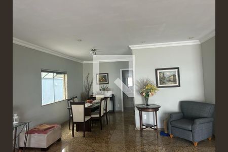 Casa à venda com 5 quartos, 435m² em Barra da Tijuca, Rio de Janeiro