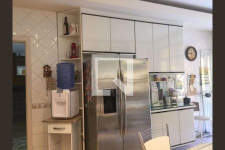 Casa à venda com 4 quartos, 448m² em Barra da Tijuca, Rio de Janeiro