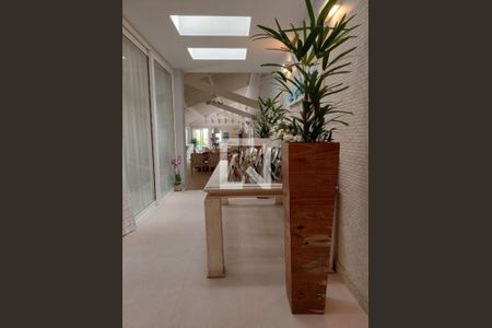 Casa à venda com 4 quartos, 1500m² em Barra da Tijuca, Rio de Janeiro