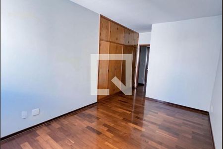 Apartamento à venda com 4 quartos, 278m² em Cambuí, Campinas