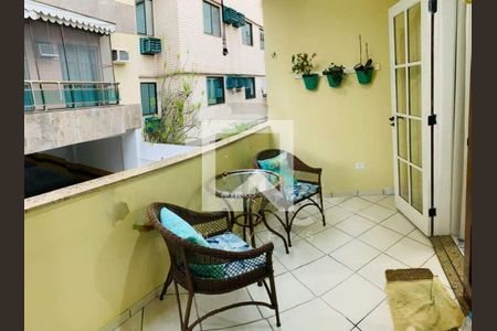 Casa à venda com 3 quartos, 200m² em Recreio dos Bandeirantes, Rio de Janeiro