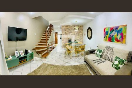 Casa à venda com 3 quartos, 200m² em Recreio dos Bandeirantes, Rio de Janeiro