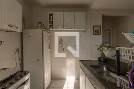Cozinha de apartamento à venda com 2 quartos, 50m² em São João Batista, Belo Horizonte