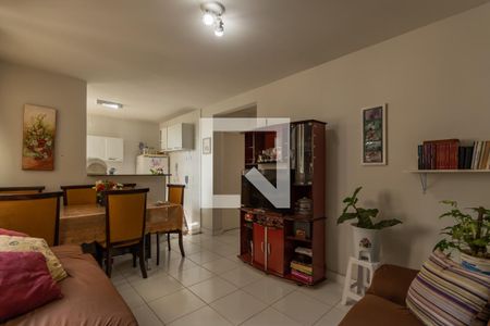 Sala de apartamento à venda com 2 quartos, 50m² em São João Batista, Belo Horizonte