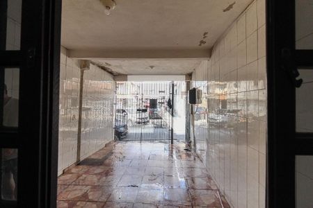 Vista da Sala de casa para alugar com 4 quartos, 120m² em Conjunto Residencial José Bonifácio, São Paulo