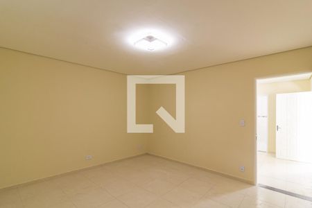 Quarto de casa para alugar com 1 quarto, 60m² em Jardim Santo Antoninho, São Paulo