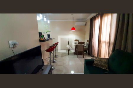 Sala de apartamento para alugar com 2 quartos, 62m² em Jaguaribe, Osasco