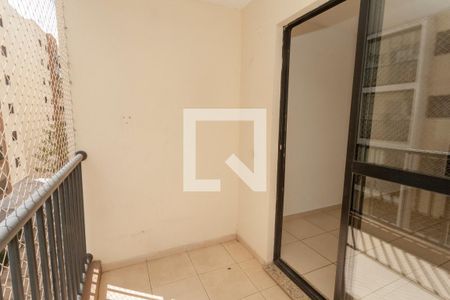 Sacada da Sala de apartamento para alugar com 3 quartos, 68m² em Jardim Umuarama, São Paulo