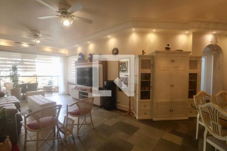 Sala de apartamento para alugar com 4 quartos, 180m² em Balneario Guarujá, Guarujá