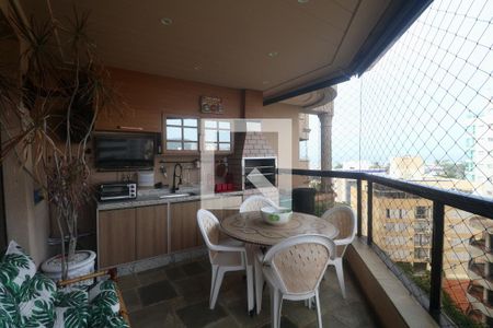 Varanda de apartamento para alugar com 4 quartos, 180m² em Balneario Guarujá, Guarujá