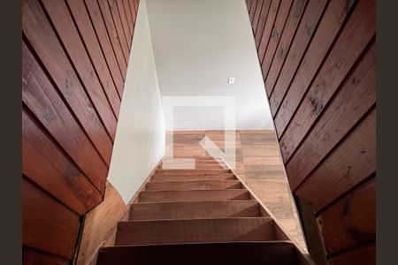 Escada de casa à venda com 1 quarto, 400m² em Feitoria, São Leopoldo