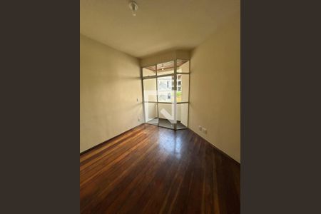 Apartamento à venda com 2 quartos, 80m² em Santo Antônio, Belo Horizonte