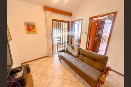 Sala de TV de casa para alugar com 3 quartos, 157m² em Trindade, Florianópolis