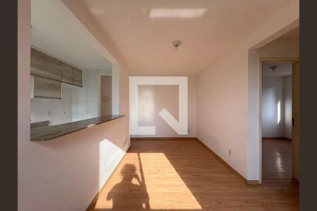 Sala de apartamento para alugar com 2 quartos, 50m² em Parque São Vicente, Santo André