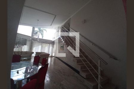 Casa de Condomínio para alugar com 3 quartos, 380m² em Barranco, Taubaté