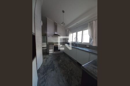 Casa de Condomínio para alugar com 3 quartos, 380m² em Barranco, Taubaté