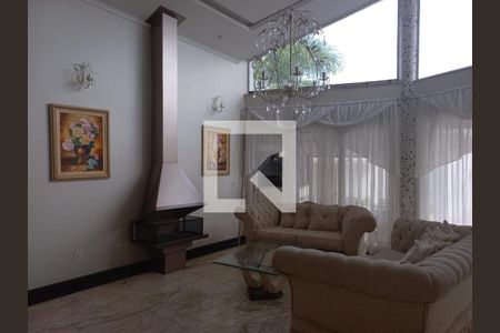 Casa de Condomínio para alugar com 3 quartos, 380m² em Barranco, Taubaté