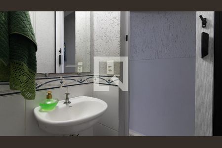 Lavabo de casa para alugar com 3 quartos, 239m² em Jardim Ponte Rasa, São Paulo