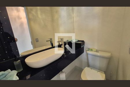 Banheiro de apartamento à venda com 3 quartos, 156m² em Centro, Santo André