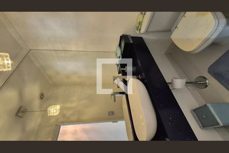 Banheiro de apartamento à venda com 3 quartos, 156m² em Centro, Santo André