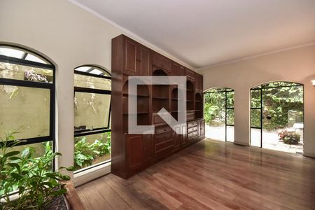 Sala de casa à venda com 3 quartos, 420m² em Vila Sonia, São Paulo
