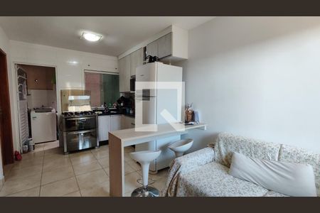 Sala/Cozinha de apartamento à venda com 2 quartos, 42m² em Itaquera, São Paulo