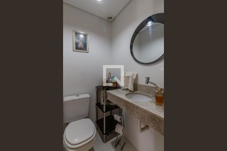 Lavabo de apartamento à venda com 3 quartos, 94m² em Jardim Isabel, Porto Alegre
