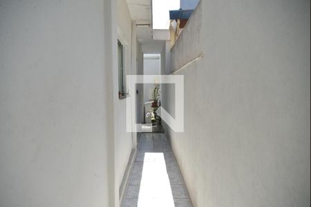 Corredor de casa à venda com 2 quartos, 100m² em Vila Dora, Santo André