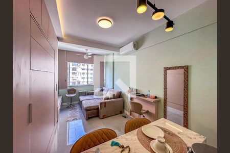 Sala de apartamento para alugar com 1 quarto, 30m² em Centro, Rio de Janeiro