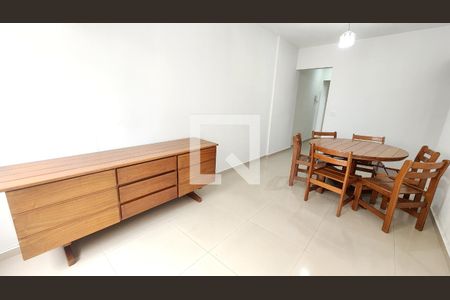 Sala de apartamento para alugar com 2 quartos, 66m² em Gonzaga, Santos