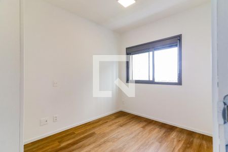 Quarto 2 de apartamento para alugar com 2 quartos, 56m² em Vila Sonia, São Paulo