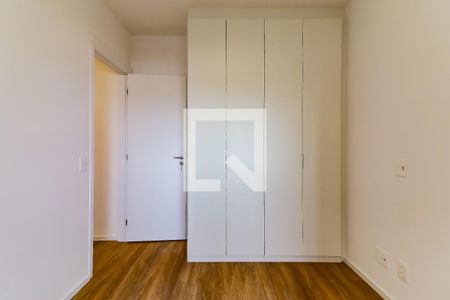 Quarto 2 de apartamento para alugar com 2 quartos, 56m² em Vila Sonia, São Paulo
