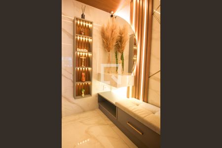 Hall de entrada de apartamento à venda com 3 quartos, 246m² em Vila Suzana, São Paulo