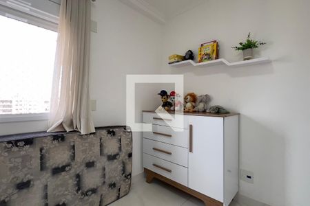 Quarto de apartamento à venda com 2 quartos, 65m² em Jardim Flor da Montanha, Guarulhos