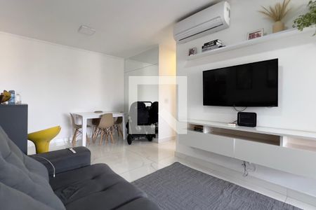 Sala de apartamento à venda com 2 quartos, 65m² em Jardim Flor da Montanha, Guarulhos