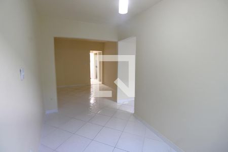 Quarto 2 de casa para alugar com 2 quartos, 80m² em Bento Ribeiro, Rio de Janeiro