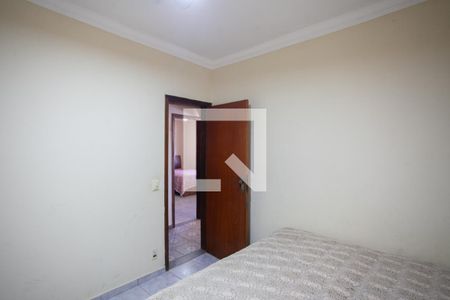 Quarto 1 de casa à venda com 3 quartos, 289m² em Jaqueline, Belo Horizonte