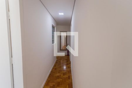 Corredor de apartamento à venda com 4 quartos, 115m² em Centro, Belo Horizonte