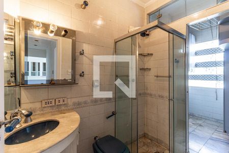 Banheiro de apartamento à venda com 1 quarto, 44m² em Vila Buarque, São Paulo