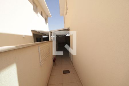 Corredor Lateral de casa de condomínio à venda com 3 quartos, 157m² em Jardim das Carpas, Jundiaí