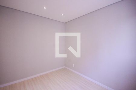 Quarto 2 de apartamento para alugar com 2 quartos, 38m² em Vila Vermelha, São Paulo