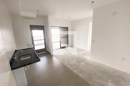 Sala/Cozinha de apartamento à venda com 2 quartos, 77m² em Pinheiros, São Paulo