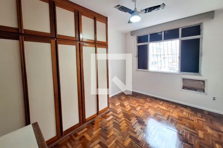 Quarto 1 de apartamento à venda com 3 quartos, 100m² em Icaraí, Niterói