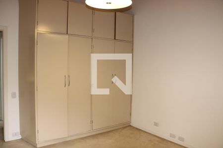 Suíte de casa de condomínio para alugar com 4 quartos, 290m² em Granja Viana Ii, Cotia